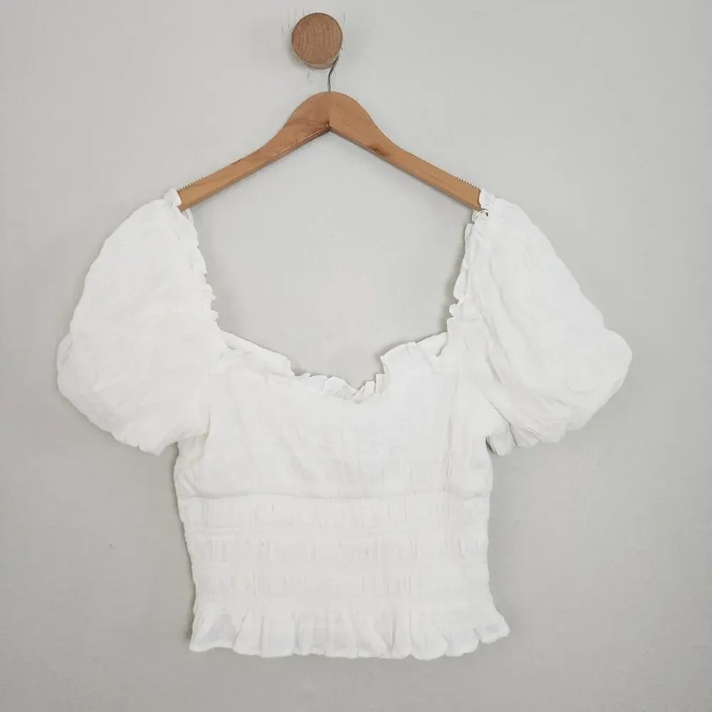 ASTR the Label Anza White Smocked Ruffle Puff Sleeve Top Sweetheart NWOT Large